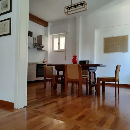 Nel Mezzo Del Cammin * Brindisi